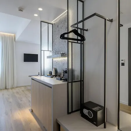 Acropolis Magenta Luxury Hotel apartamentowy Ateny
