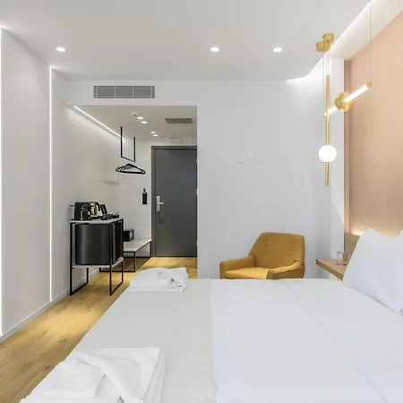 Aparthotel Acropolis Magenta Luxury