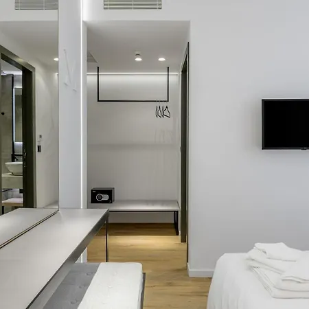 Aparthotel Acropolis Magenta Luxury
