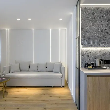 Aparthotel Acropolis Magenta Luxury 4*