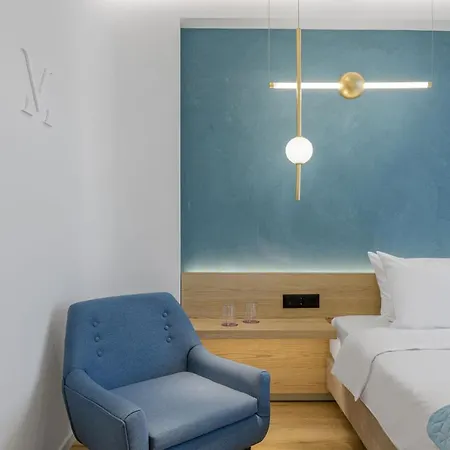 Acropolis Magenta Luxury Aparthotel
