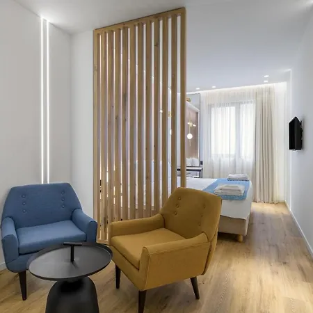 Acropolis Magenta Luxury Aparthotel