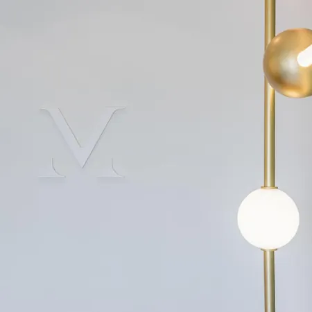 Acropolis Magenta Luxury